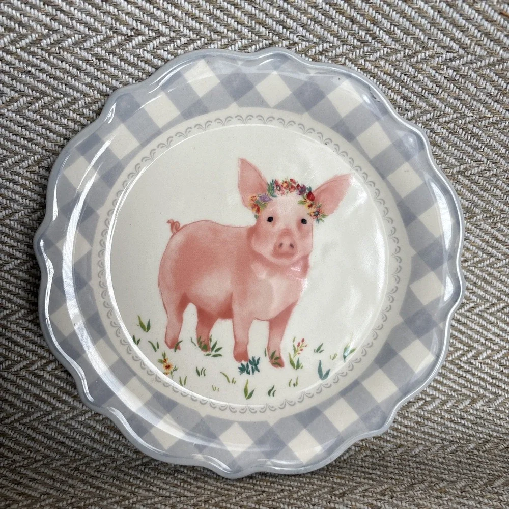 The Pioneer Woman Gray Gingham Pig Plate 7' Appetizer Dessert Plate